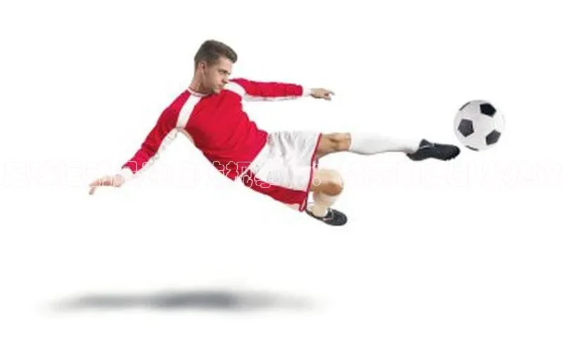 龙8官网国际歌力思足球运动员种族歧视事件：禁赛制度引发热议